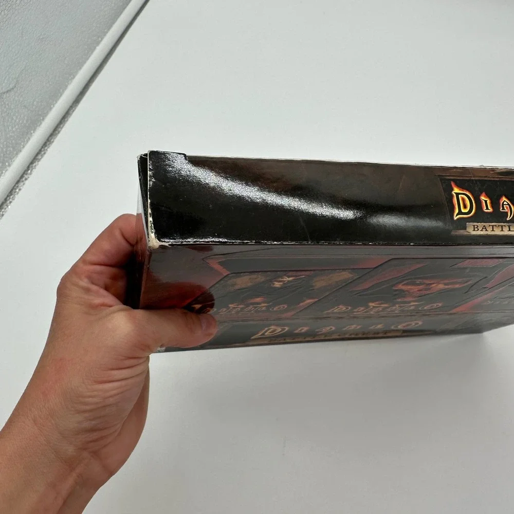 DIABLO II 2 BATTLE CHEST Complete with Box Manuals & Guide